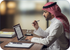 احتراف التقارير والمراسلات، وتنظيم الاجتماعات بدقة وكفاءة.